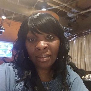 Meet your Posher, Jen